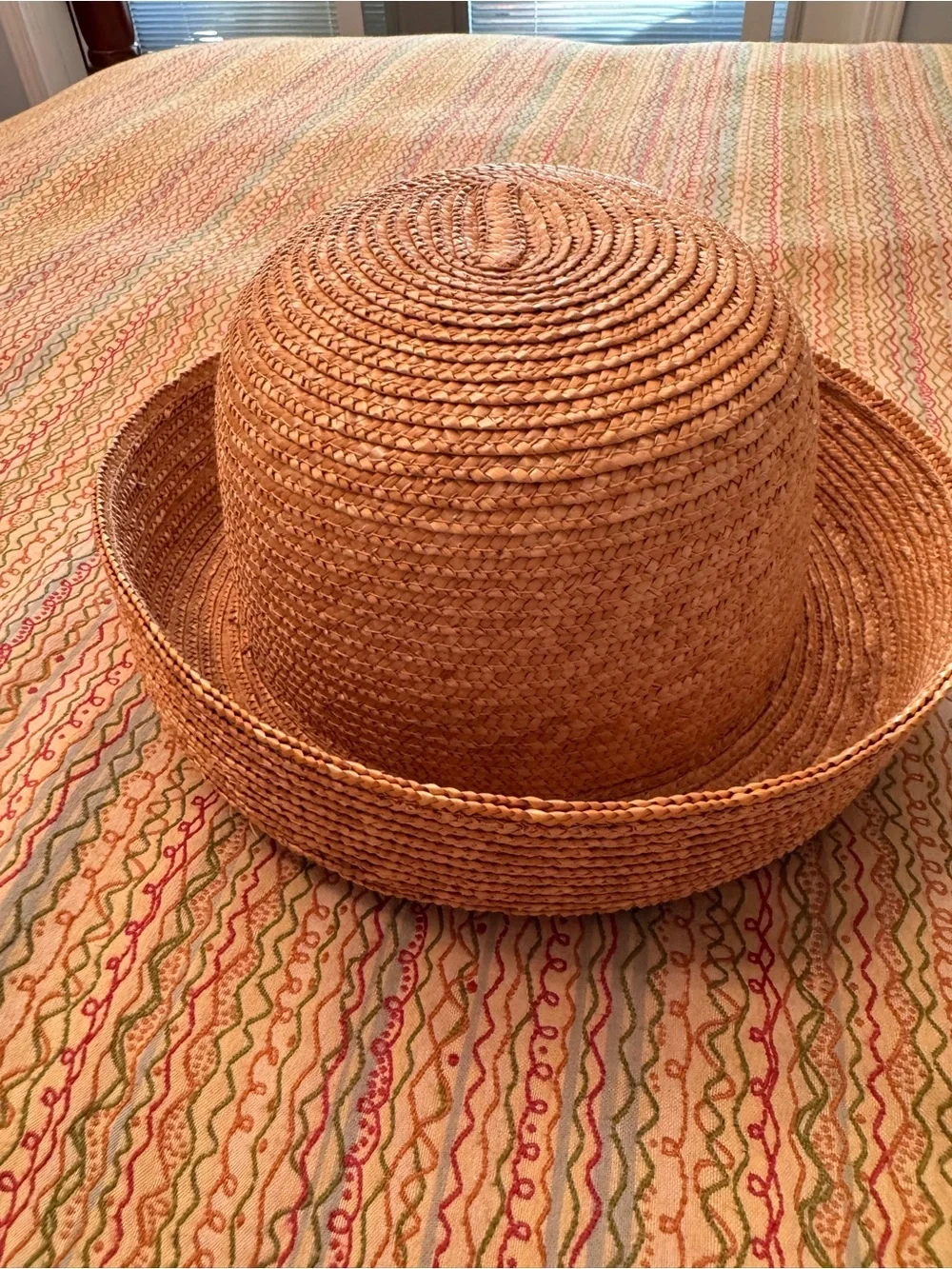 AHC 100% Natural Raffia Straw Hand-Crochet Rollable Sun Hat Kettle Brim